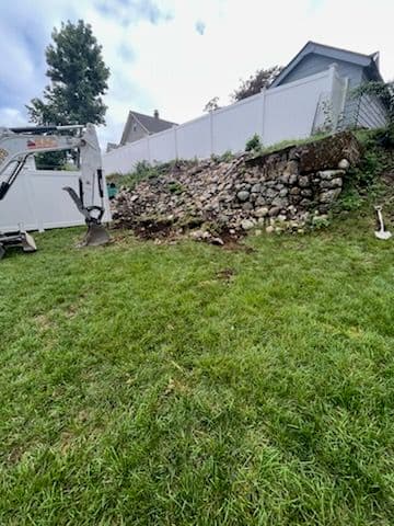 Retaining Wall Construction in Wakefield, MA image