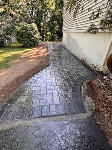 Gallery photos for Burlington Patio and Walkway Transformation: Image #3